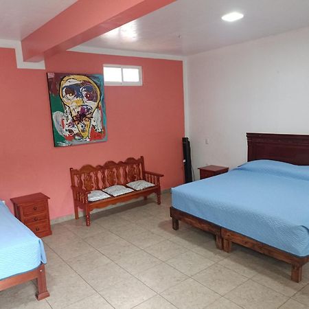 Hotel Casa Alebrijes San Agustin de las Juntas Zewnętrze zdjęcie