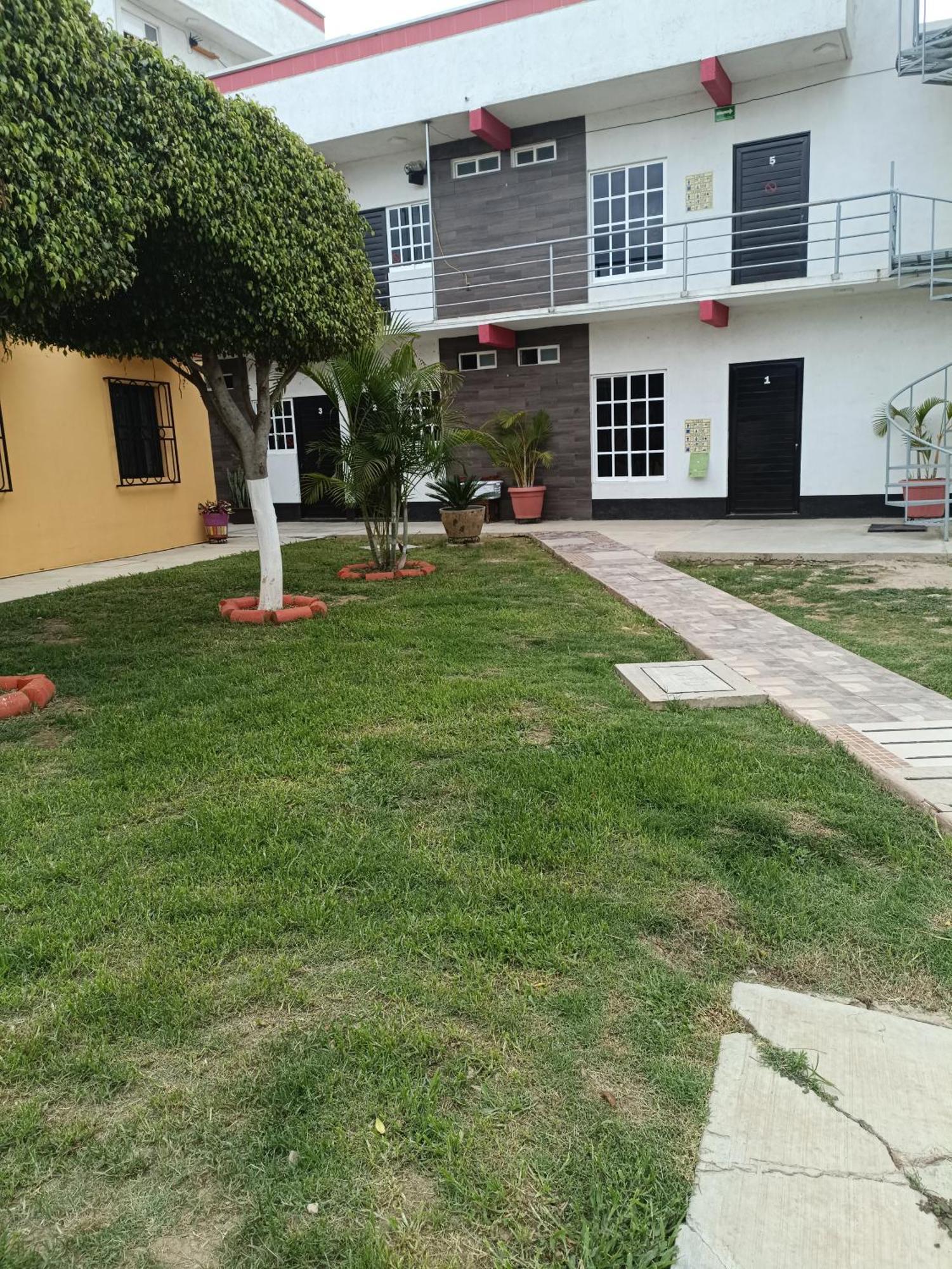 Hotel Casa Alebrijes San Agustin de las Juntas Zewnętrze zdjęcie